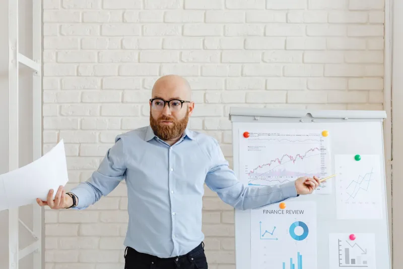 Too Much Light, Too Little Direction: How Real-Time Data Overload Is Stalling Enterprise Strategy